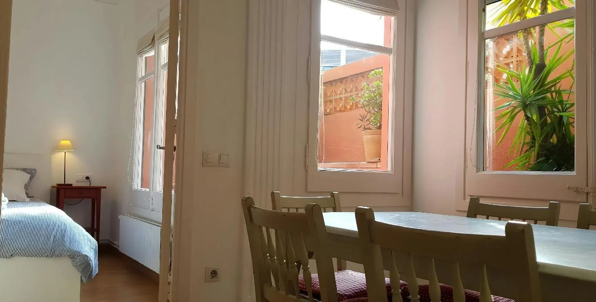 Filmoteca Sarria 1- Wifi Quiet Bright Comfi Lägenhet Barcelona Spanien