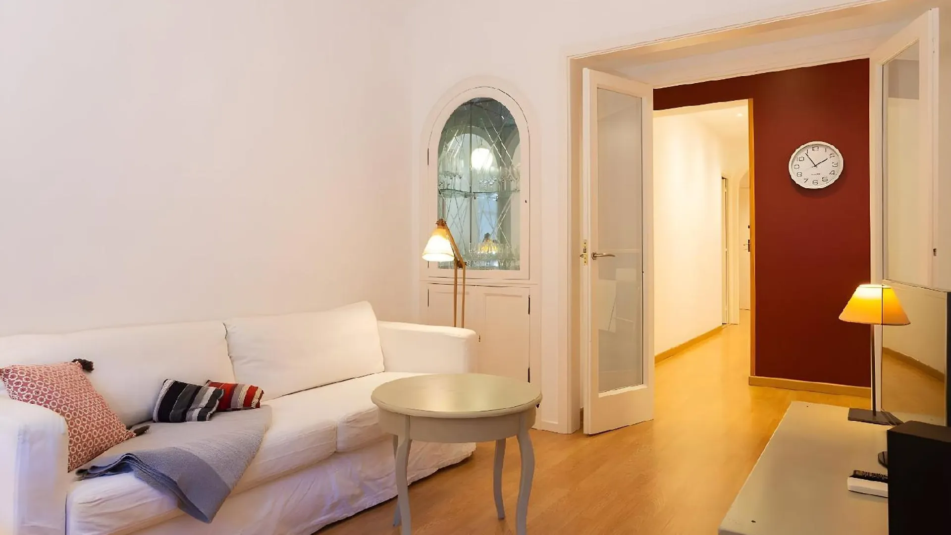 Filmoteca Sarria 1- Wifi Quiet Bright Comfi Lägenhet Barcelona