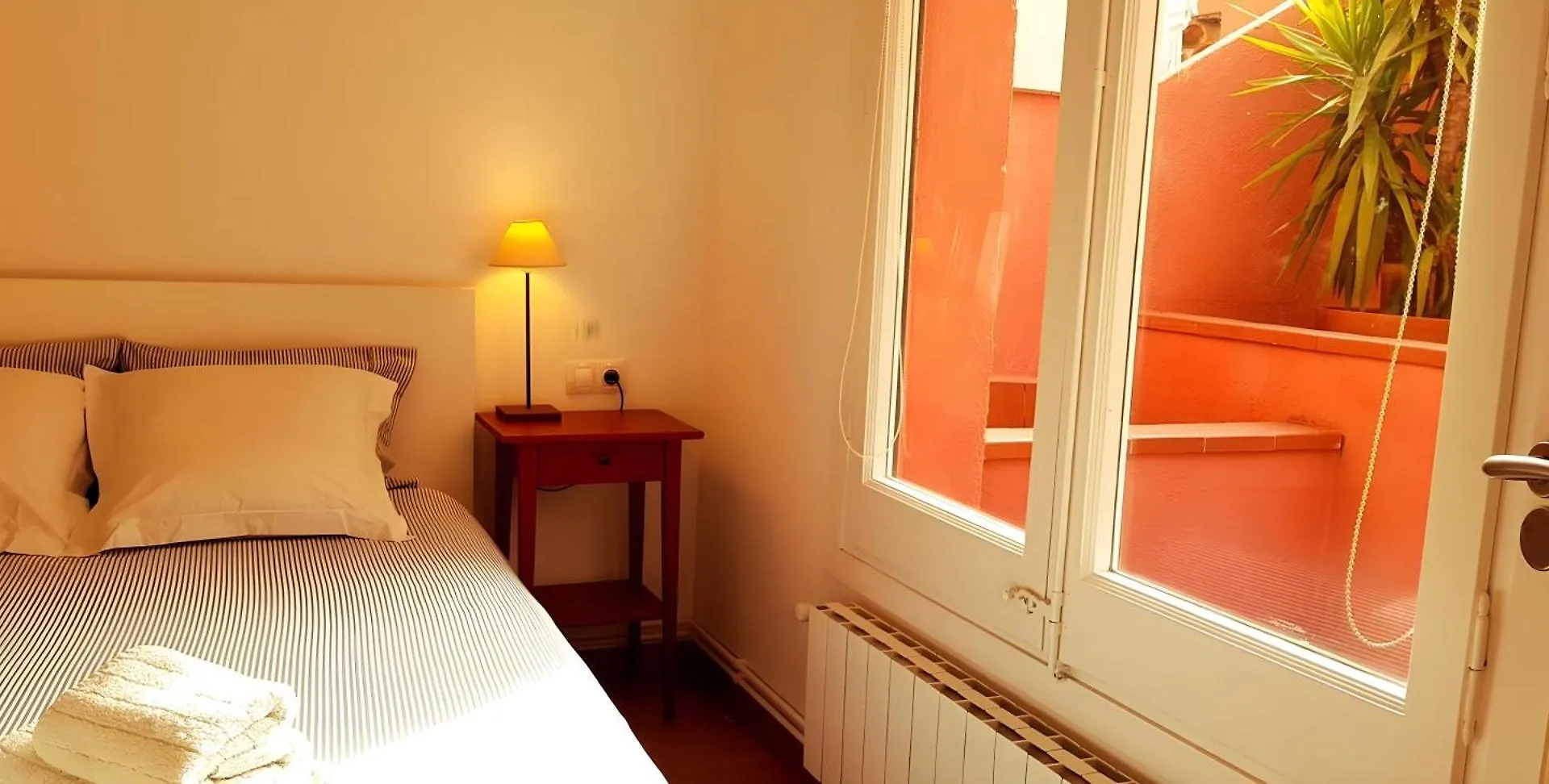 Filmoteca Sarria 1- Wifi Quiet Bright Comfi Lägenhet Barcelona 0*,
